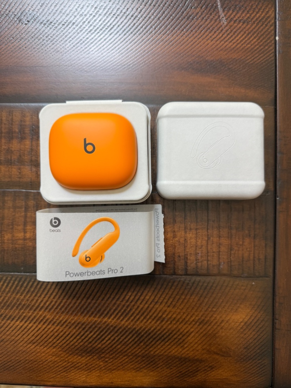 Beats Powerbeats Pro 2 True Wireless Earbuds – Electric Orange - Picture 4 of 9